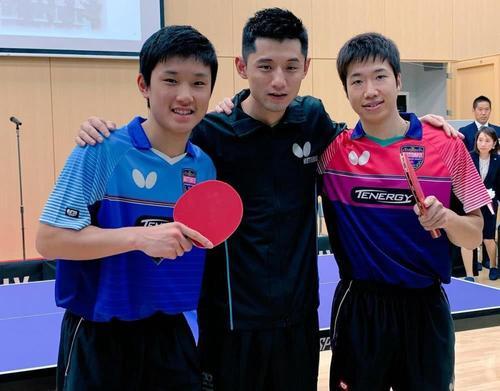 进攻球员的 进攻球员的